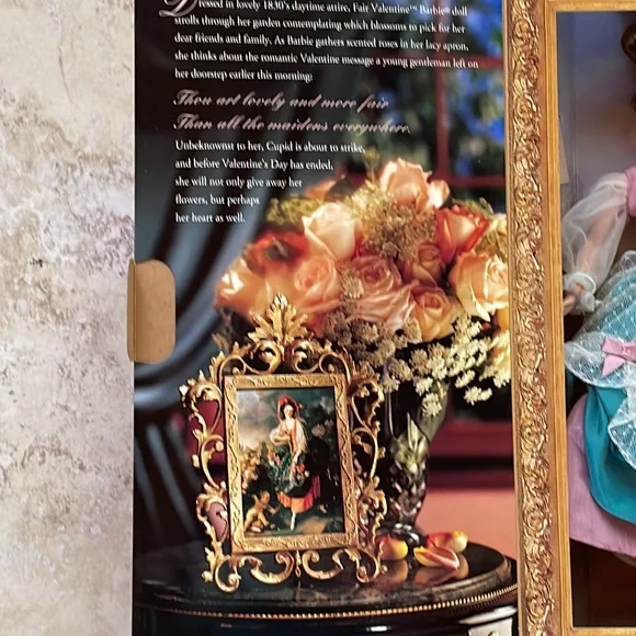 1997 Fair Valentine Barbie - Picture 3 of 7